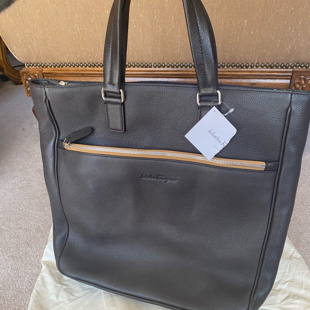 Ferragamo top handle tote - Picture 1 of 16